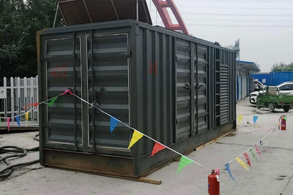 新乐发电机租赁空气滤清器多久更换一次?